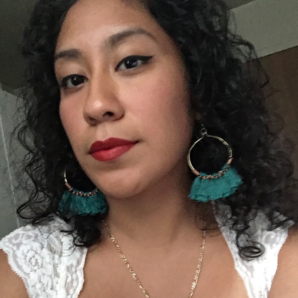 Meet your Posher, Dalila